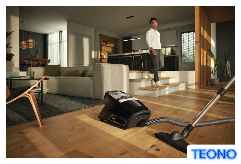 Пылесос Miele Blizzard CX1 Comfort SKMF5 (черный) - Изображение №7 — Интернет-магазин Teono.by