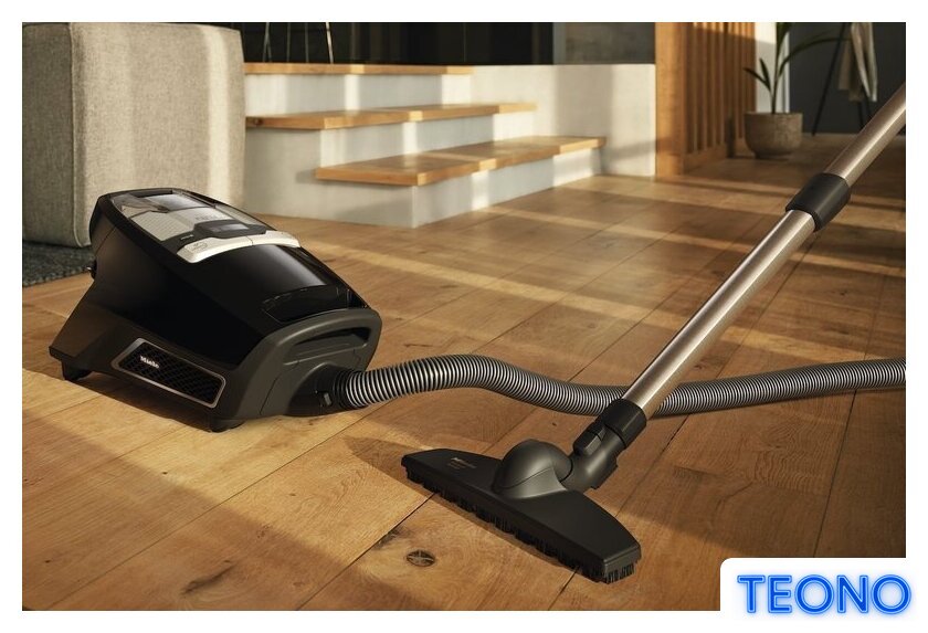 Пылесос Miele Blizzard CX1 Comfort SKMF5 (черный) - Изображение №6 — Интернет-магазин Teono.by
