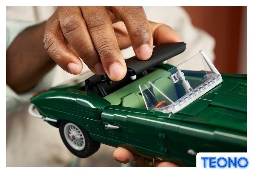 Конструктор LEGO Icons 11381 Jaguar E-Type - Изображение №17 — Интернет-магазин Teono.by