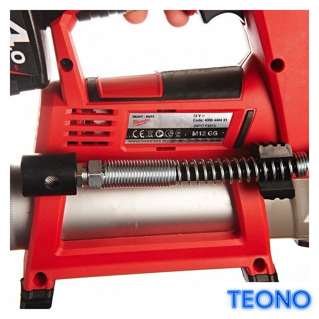 Пистолет смазочный  Milwaukee M12 GG-401B 4933441675 (с 1-им АКБ, сумка) - Изображение №10 — Интернет-магазин Teono.by