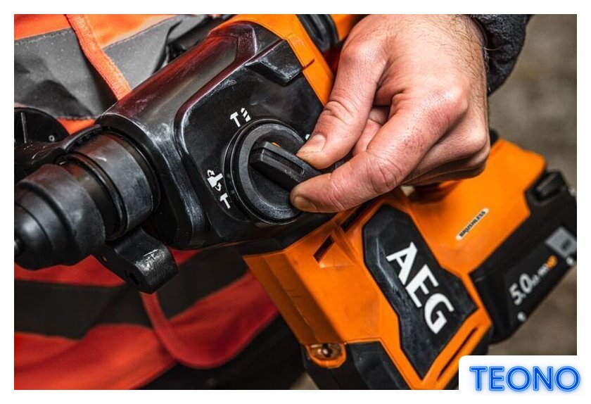 Перфоратор AEG Powertools BBH18BL2-502C 4935492343 (с 2-мя АКБ, кейс) - Изображение №10 — Интернет-магазин Teono.by