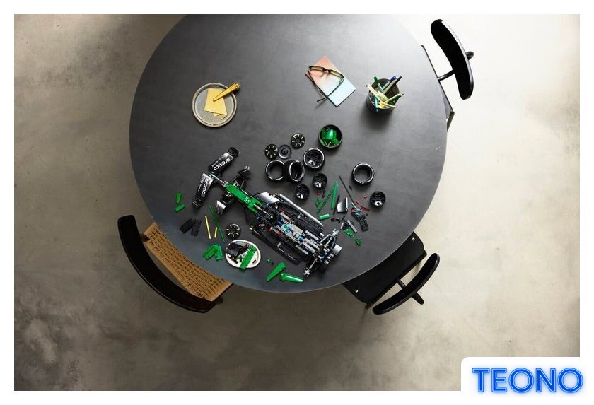 Конструктор LEGO Technic 42240 Aston Martin Aramco AMR25 F1 - Изображение №8 — Интернет-магазин Teono.by