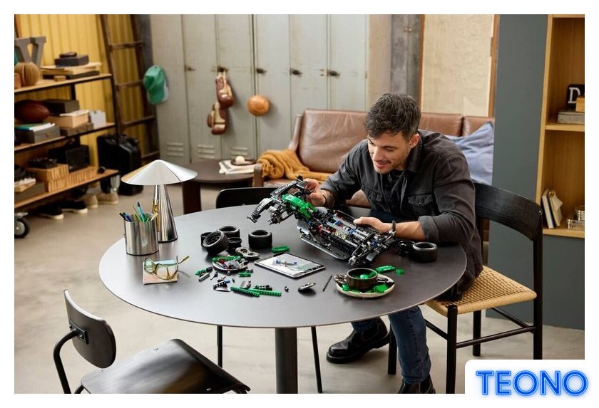 Конструктор LEGO Technic 42240 Aston Martin Aramco AMR25 F1 - Изображение №9 — Интернет-магазин Teono.by