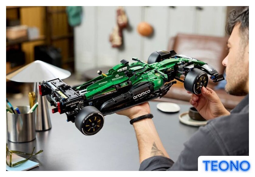 Конструктор LEGO Technic 42240 Aston Martin Aramco AMR25 F1 - Изображение №18 — Интернет-магазин Teono.by