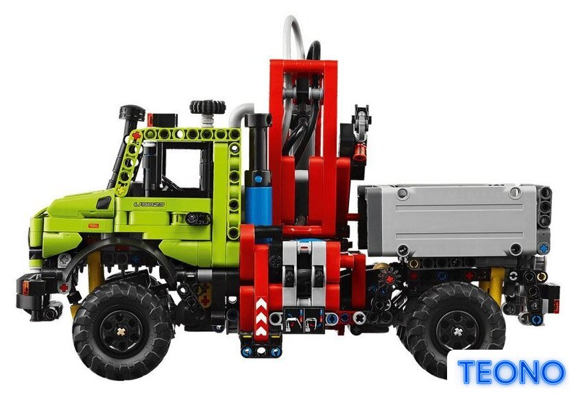 Конструктор LEGO 42242 Грузовик Mercedes-Benz Unimog U 5023 с краном - Изображение №3 — Интернет-магазин Teono.by