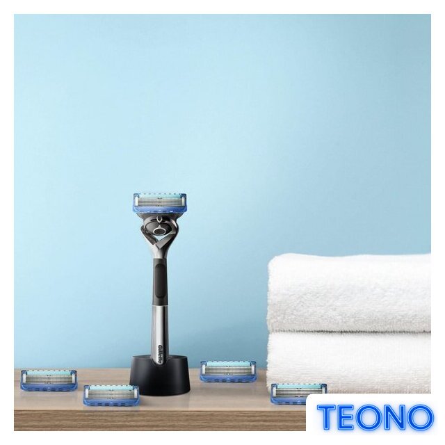 Подарочный набор Gillette Fusion Proglide 5 сменных кассет + подставка - Изображение №6 — Интернет-магазин Teono.by