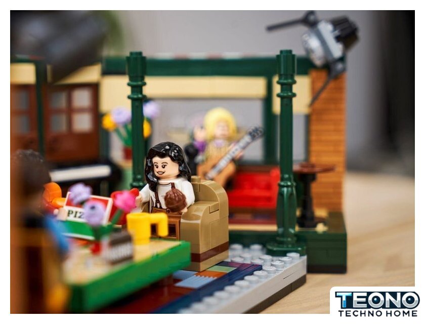 Конструктор LEGO Ideas 21319 Центральная кофейня - Изображение №19 — Интернет-магазин Teono.by