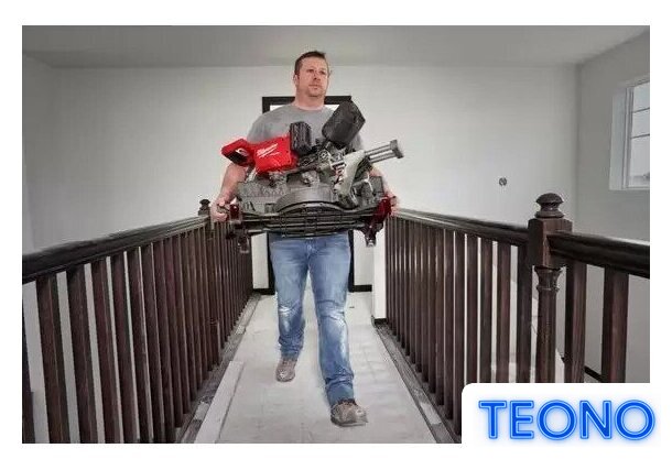 Торцовочная пила Milwaukee M18 FMS305-121-II 4933499181 (с 1-им АКБ) - Изображение №11 — Интернет-магазин Teono.by