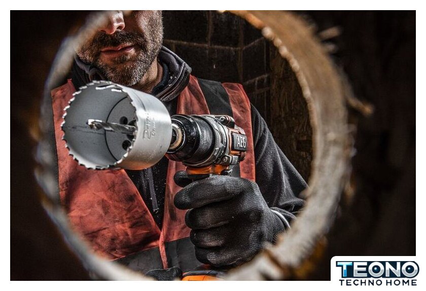 Дрель-шуруповерт AEG Powertools BS 18SBL-202C 4935472277 (с 2-мя АКБ, кейс) - Изображение №4 — Интернет-магазин Teono.by