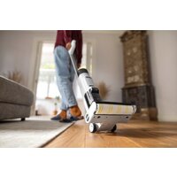 Вертикальный моющий пылесос Karcher KFL 1 1.056-110.0 - Превью изображения №12 — Интернет-магазин Teono.by