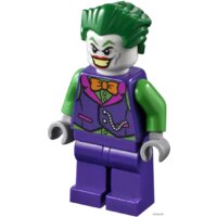 LEGO Batman 76180 Бэтмен против Джокера: погоня на Бэтмобиле Image #20