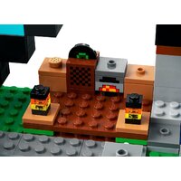 LEGO Minecraft 21244 Застава Меча Image #5