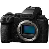 Panasonic Lumix S5 IIX Body Image #10