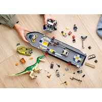 LEGO Jurassic World 76942 Побег барионикса на катере Image #13