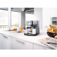 Рожковая кофеварка DeLonghi EC 850.M - Превью изображения №5 — Интернет-магазин Teono.by