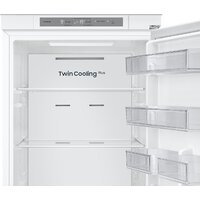Холодильник Samsung BRB70F30BES0EO - Превью изображения №7 — Интернет-магазин Teono.by