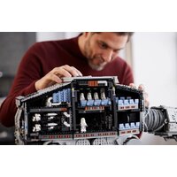 LEGO Star Wars 75313 AT-AT Image #17