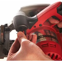 Milwaukee CS 60 Image #13