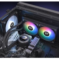 Система жидкостного охлаждения для процессора Thermaltake TH240 V2 Ultra ARGB CL-W383-PL12SW-A - Превью изображения №6 — Интернет-магазин Teono.by
