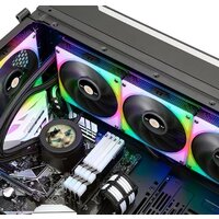 Система жидкостного охлаждения для процессора Thermaltake Toughliquid Ultra 420 RGB CL-W370-PL14SW-A - Превью изображения №5 — Интернет-магазин Teono.by