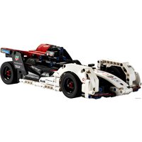 LEGO Technic 42137 Formula E Porsche 99X Electric Image #23