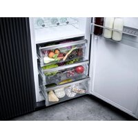 Однокамерный холодильник Miele K 7747 C 125 Gala Ed - Превью изображения №6 — Интернет-магазин Teono.by