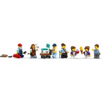 LEGO Icons 11371 Торговая улица Image #6