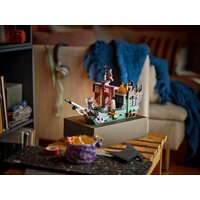 LEGO Creator 3 в 1 31167 Особняк с привидениями Image #9