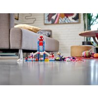 LEGO Marvel Spiderman 10784 Вечеринка в штабе Человека-Паука Image #16