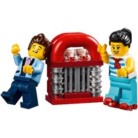 LEGO Creator 10260 Ресторанчик в центре Image #20