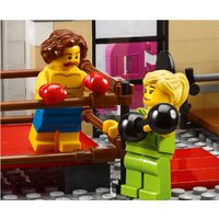 LEGO Creator 10260 Ресторанчик в центре Image #17