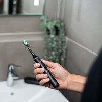 Комплект электрических зубных щеток TrueLife SonicBrush Compact Duo - Превью изображения №11 — Интернет-магазин Teono.by