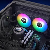 Система жидкостного охлаждения для процессора Thermaltake TH240 V2 Ultra EX ARGB CL-W414-PL12SW-A - Превью изображения №6 — Интернет-магазин Teono.by