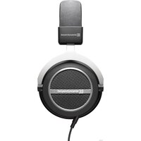 Beyerdynamic Amiron Home Image #2