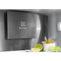 Холодильник Electrolux ENC8MD19S - Превью изображения №8 — Интернет-магазин Teono.by