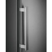 Однокамерный холодильник Electrolux LRC5ME38X2 - Превью изображения №8 — Интернет-магазин Teono.by