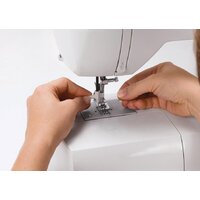 Singer Starlet 6699 Image #5