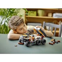 LEGO Technic 42139 Внедорожный грузовик Image #11