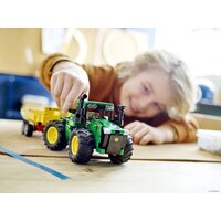 LEGO Technic 42136 John Deere 9620R 4WD Tractor Image #10