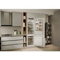 Холодильник Candy Fresco 400 CNBQT3518E - Превью изображения №11 — Интернет-магазин Teono.by
