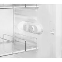 Однокамерный холодильник Smeg FAB10HRRD6 - Превью изображения №6 — Интернет-магазин Teono.by