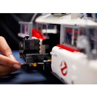 LEGO Creator 10274 Автомобиль Охотников за привидениями ECTO-1 Image #20