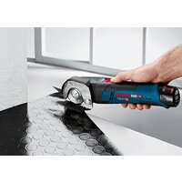 Bosch GUS 12V-300 Professional 06019B2904 (с 2-мя АКБ, кейс) Image #2