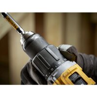 Ударная дрель-шуруповерт DeWalt DCD799NT (без АКБ, кейс) - Превью изображения №6 — Интернет-магазин Teono.by