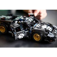 LEGO Technic 42223 Гоночный автомобиль Ford GT40 MKII 1966 Image #12