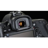 Зеркальный фотоаппарат Canon EOS 5D Mark IV Body - Превью изображения №14 — Интернет-магазин Teono.by