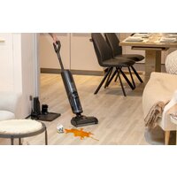 Вертикальный моющий пылесос Hisense HFC433170A - Превью изображения №2 — Интернет-магазин Teono.by
