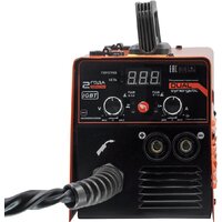 Сварочный инвертор Skiper FLUX/MMA-210D-11 - Превью изображения №4 — Интернет-магазин Teono.by