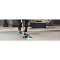 Пылесос Dyson V16 Piston Animal 492963-01 (матовый черный/медный) - Превью изображения №4 — Интернет-магазин Teono.by