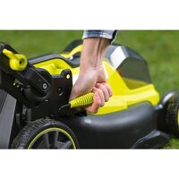 Газонокосилка Ryobi RY18LMX40B-240 (с 2-мя АКБ) - Превью изображения №8 — Интернет-магазин Teono.by